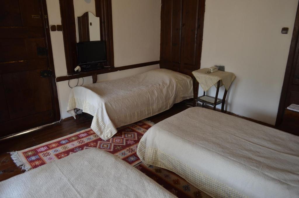Haci Abdullahlar Konagi Hotel Mudurnu ภายนอก รูปภาพ