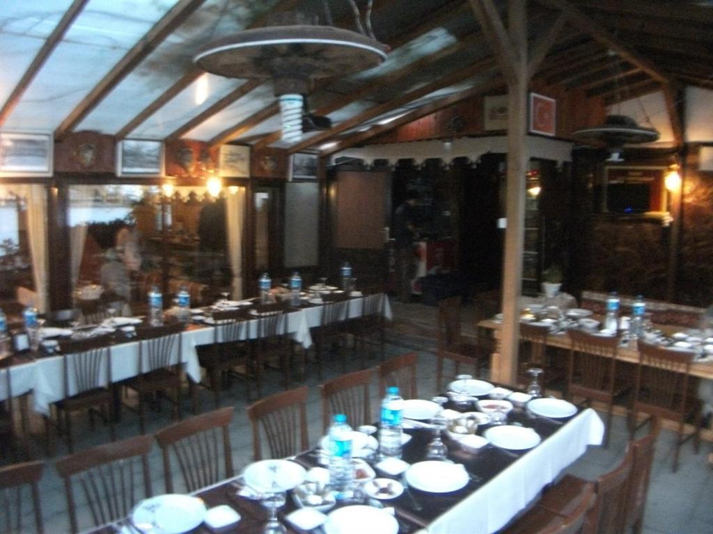 Haci Abdullahlar Konagi Hotel Mudurnu ภายนอก รูปภาพ